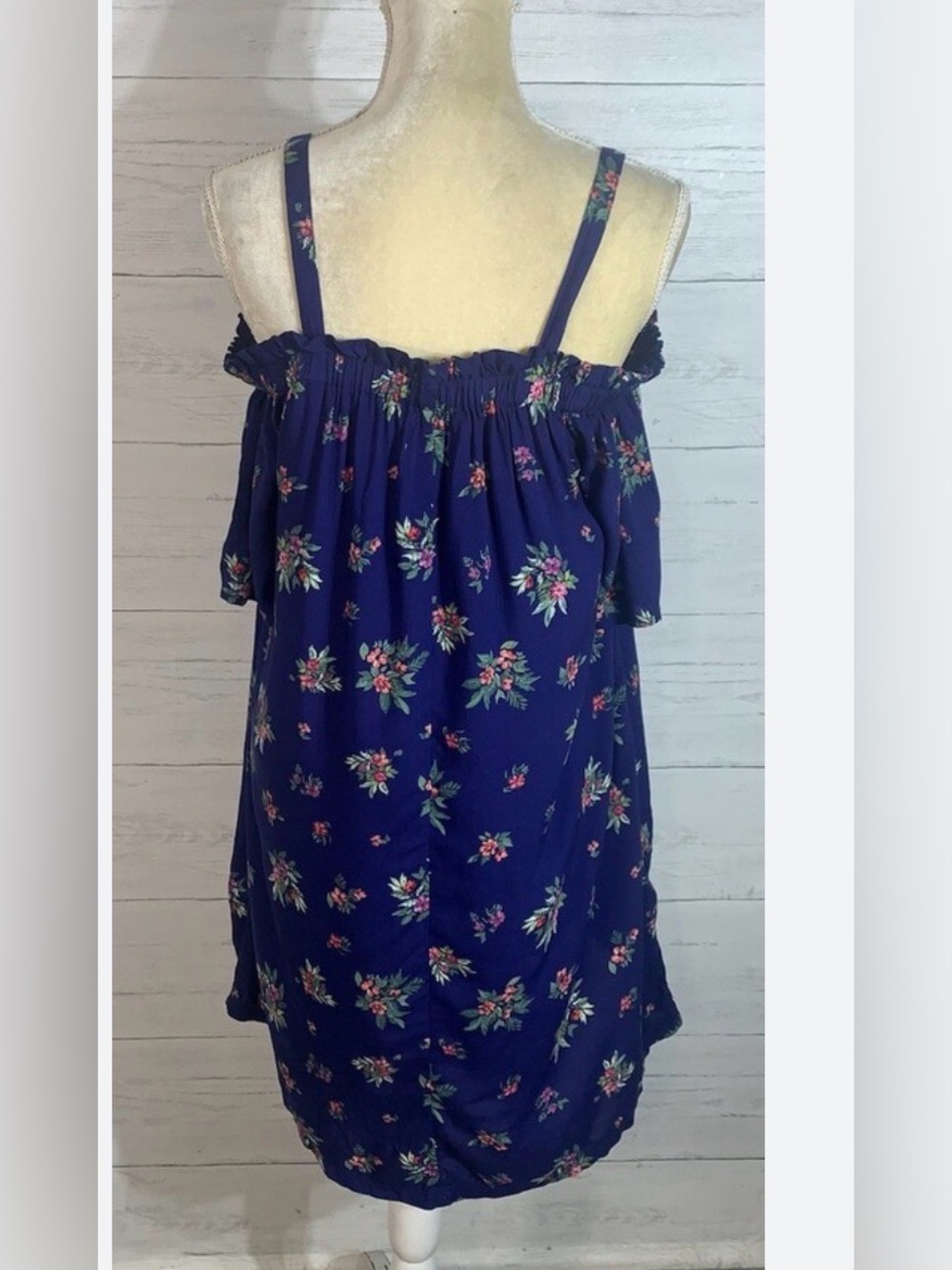Peyton & Parker Women’s Blue Floral Off Shoulder Shift Dress - Picture 4 of 4